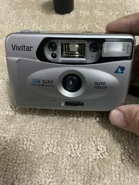 XM-300 VIVITAR Point Shoot Camera Auto Focus