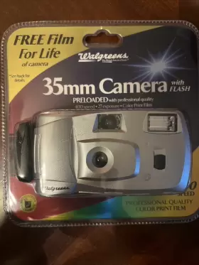 049022310919 WALGREENS Camera Flash Studio Preloaded Film #2