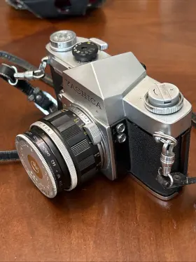 10112224 YASHICA Penta Camera Auto Yashinon Lens