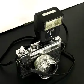 30519229 YASHICA Electro Gsn Rangefinder Film Camera Flash