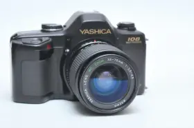 5035281 YASHICA Program Film Camera Zoom Lens Kit
