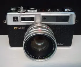 510301 YASHICA Gsn Electro Camera