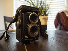 568848 YASHICA Yashicaflex Tlr Camera