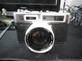599672 YASHICA Electro Gsn Camera Lens Collectors