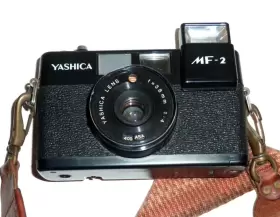 MF-2 YASHICA Point Shoot Film Camera Lens #2
