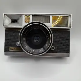T2021594 YASHICA Ejector Yashinon