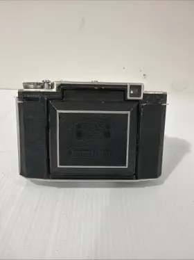 1778176 ZEISS Ikon Ikonta Format Camera