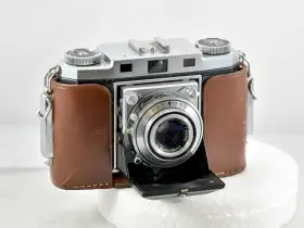 524-24 ZEISS IKON Contina Opton Tessar Lens