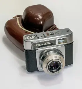 X79943 ZEISS IKON Tenax Automatic Film Camera Tessar Lens