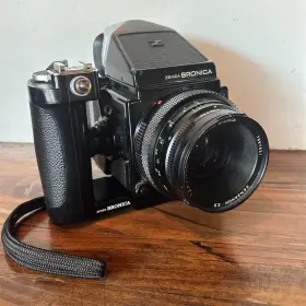 STRSI7W ZENZA BRONICA Etrsi Prism Finder Grip