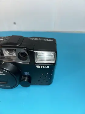 40601709 ZOOM Gigi Point Shoot Film Camera #2