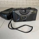 Quickshot DI-4400 Focus Free 35mm Camera with Case Black