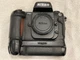 Nikon F100 35mm SLR Film Camera Body with MB-15 Battery Grip