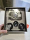 Lomography Lomo'Instant Camera (Reykjavik), 3 Lenses & Splitzer, Blue - New