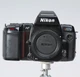 NIKON AF N8008S 35MM SLR BODY W CAP TURNS ON AND WORKS DOOR LATCH GOOD