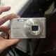Sony Cyber-Shot DSC-W830 Digital Camera 20.1 MP 8x Optical Zoom ，Blurry photo