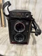 Vintage Yashica Mat 124 G Medium Format Camera 80mm F3.5 Yashinon Lens UNTESTED